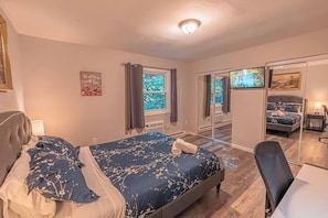 Desk, iron/ironing board, travel cot, free WiFi