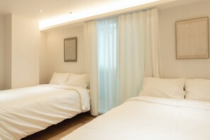 Family Twin Room | Soundproofing, free WiFi, bed sheets - Nomad Stay in Hongdae (Seoul)