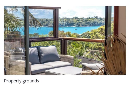 Tawa Street, Oneroa - Blue Sky Retreat - Spa pool