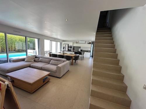 Maison 4 chambres avec piscine