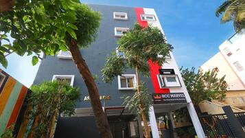 House | Bahagian luar