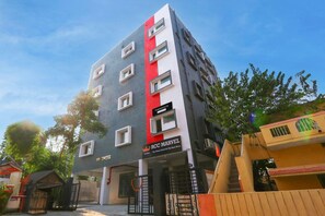 Exterior - Super Townhouse Dilshuknagar Rcc Marvel (Hyderabad)