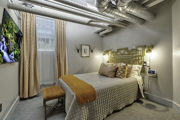 2 chambres, fer et planche à repasser, Wi-Fi gratuit, draps fournis