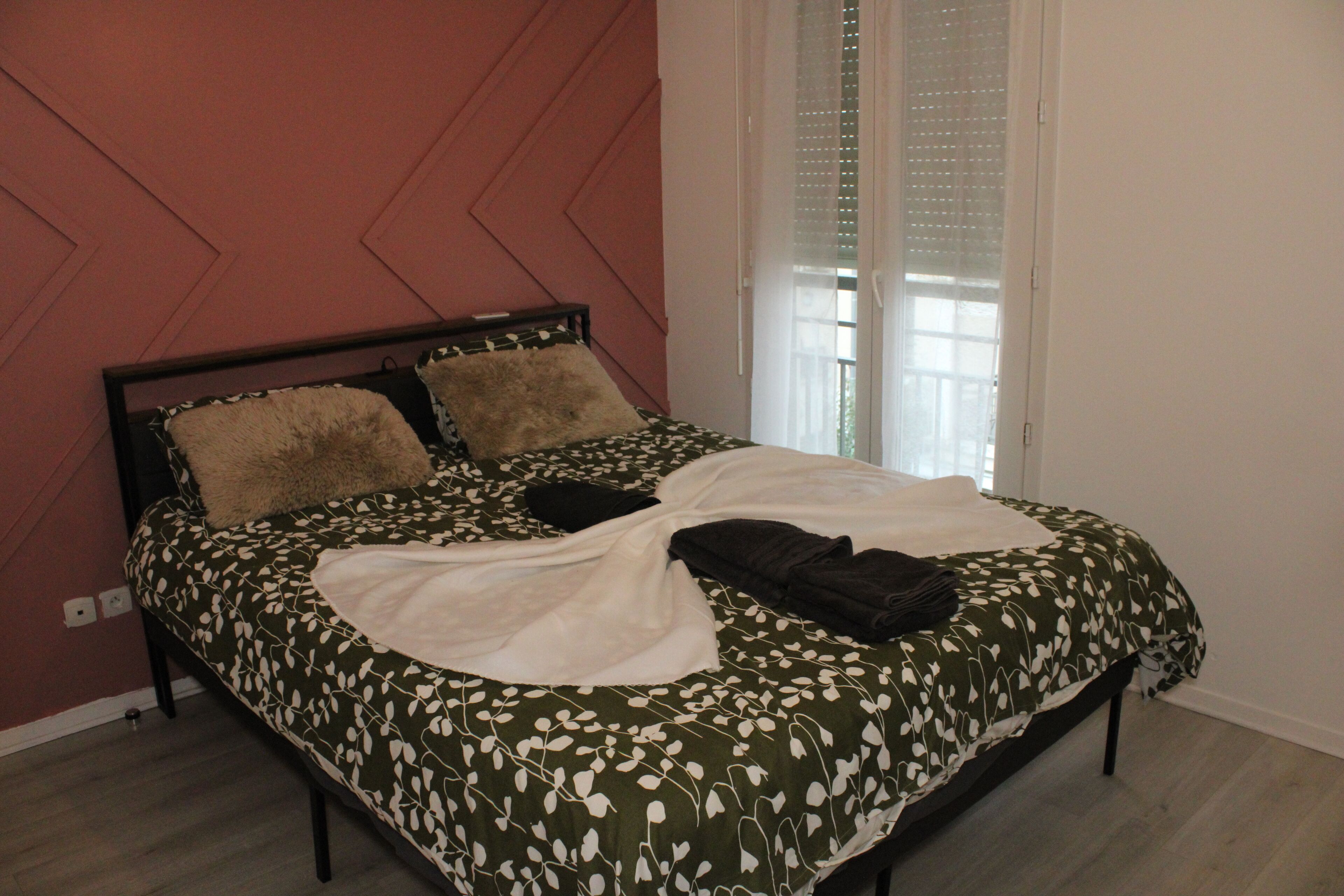 1 chambre, Wi-Fi gratuit, draps fournis