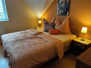 2 bedrooms, iron/ironing board, travel crib, free WiFi