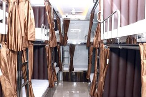 Standard Shared Dormitory | Blackout drapes, iron/ironing board, free WiFi - Hotel Comfy Inn (Mumbai)