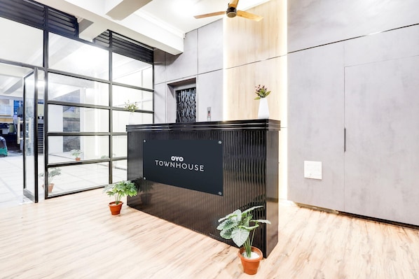 House | Reception