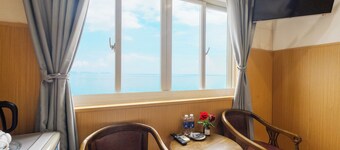 Cherry Bean Hotel 