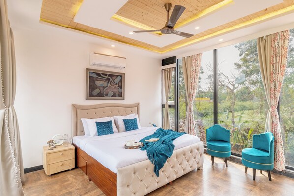 Villa | Iron/ironing board, free WiFi