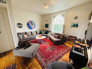 Shared Dormitory, 1 Bedroom, Patio, Garden View | Living room