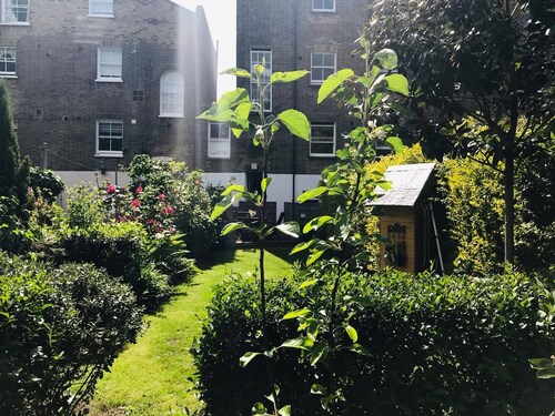 Room-cozy and Comfortable Double Bedroom