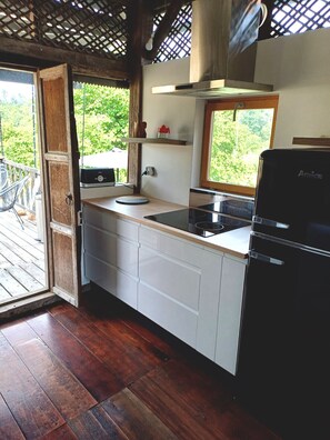 Micro-ondas, fogão, cooktop, lava-louças