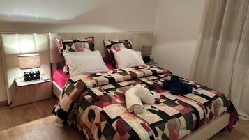 4 chambres, fer et planche Ă repasser, Wi-Fi, draps fournis