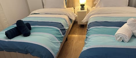 4 chambres, fer et planche Ă repasser, Wi-Fi, literie fournie