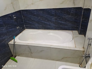 Luxury-Zimmer | Badezimmer
