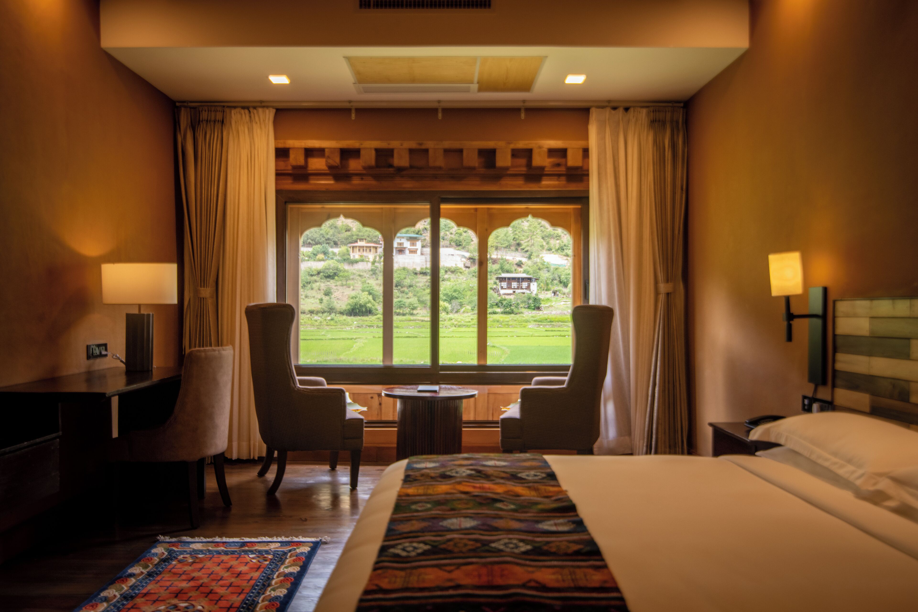 Junior Suite | In-room safe, desk, laptop workspace, iron/ironing board