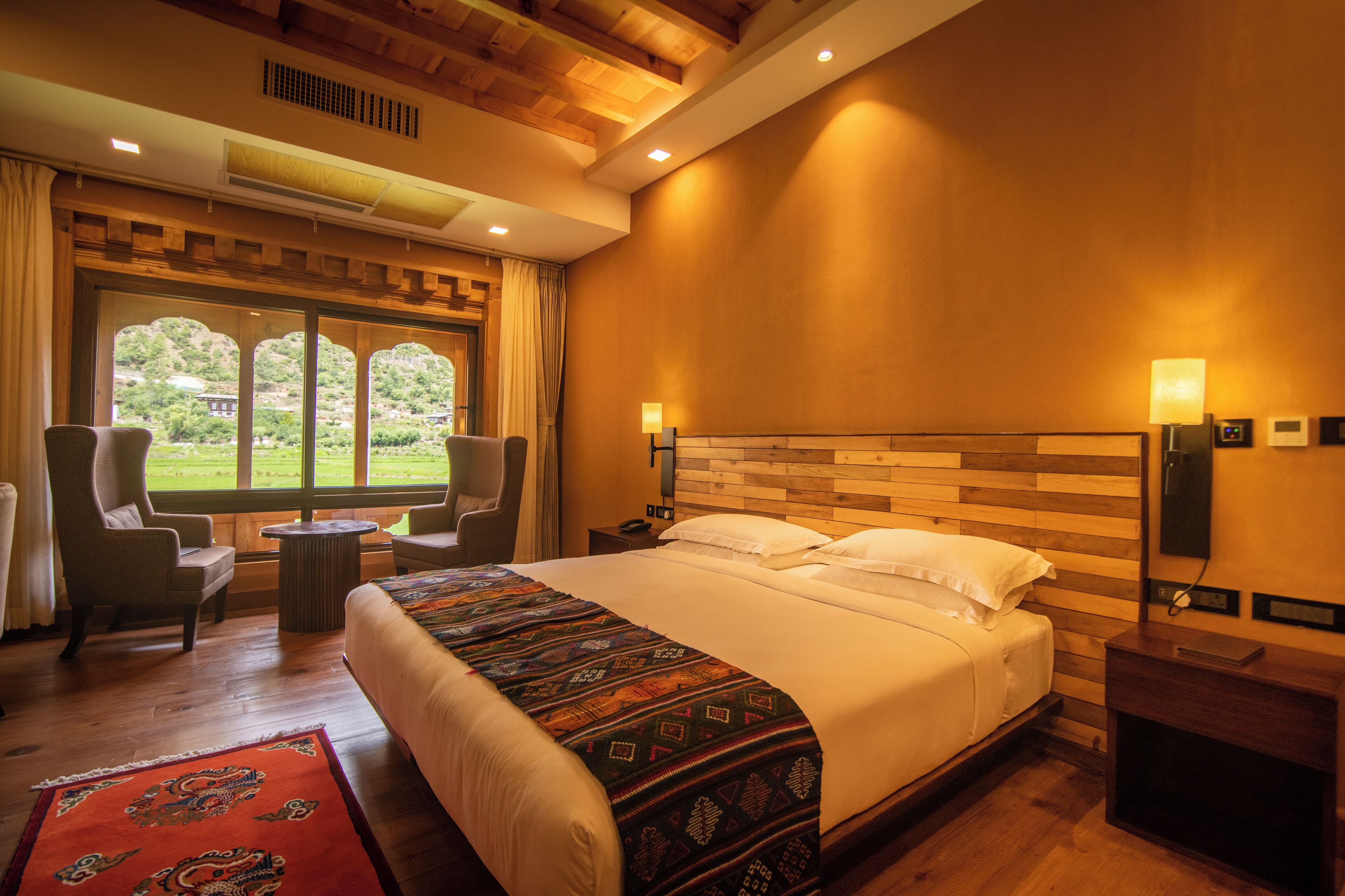 In-room safe, desk, laptop workspace, iron/ironing board