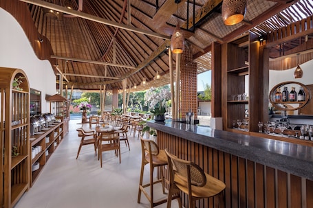Restaurant. La Tropica Canggu Bali