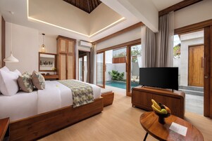 In-room safe, blackout curtains, iron/ironing board, free WiFi