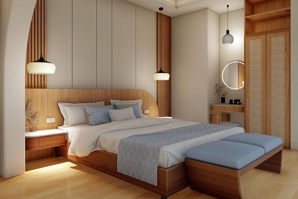 Free minibar, in-room safe, blackout curtains, iron/ironing board