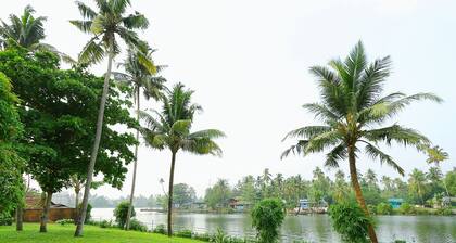 Super Townhouse Island Inn