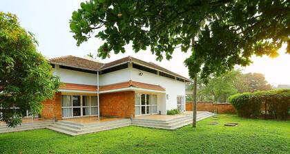 Super Townhouse Island Inn