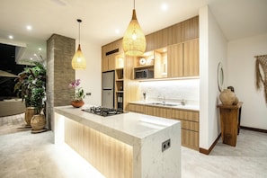 Villa (4 Bedrooms) | Exterior