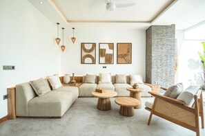 Villa (4 Bedrooms) | Exterieur