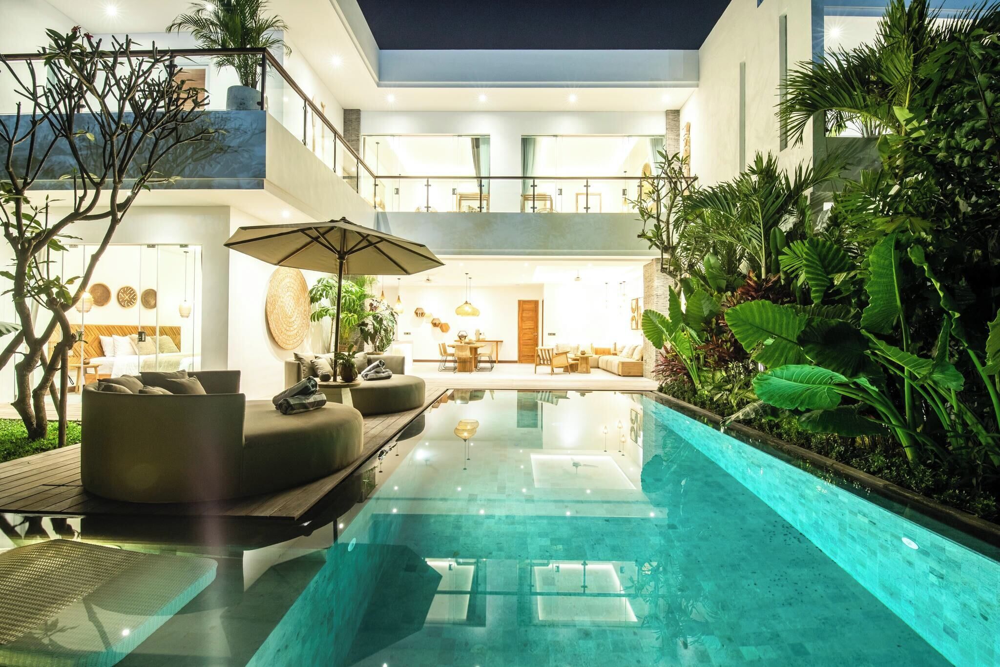 Villa (4 Bedrooms) | Exterior