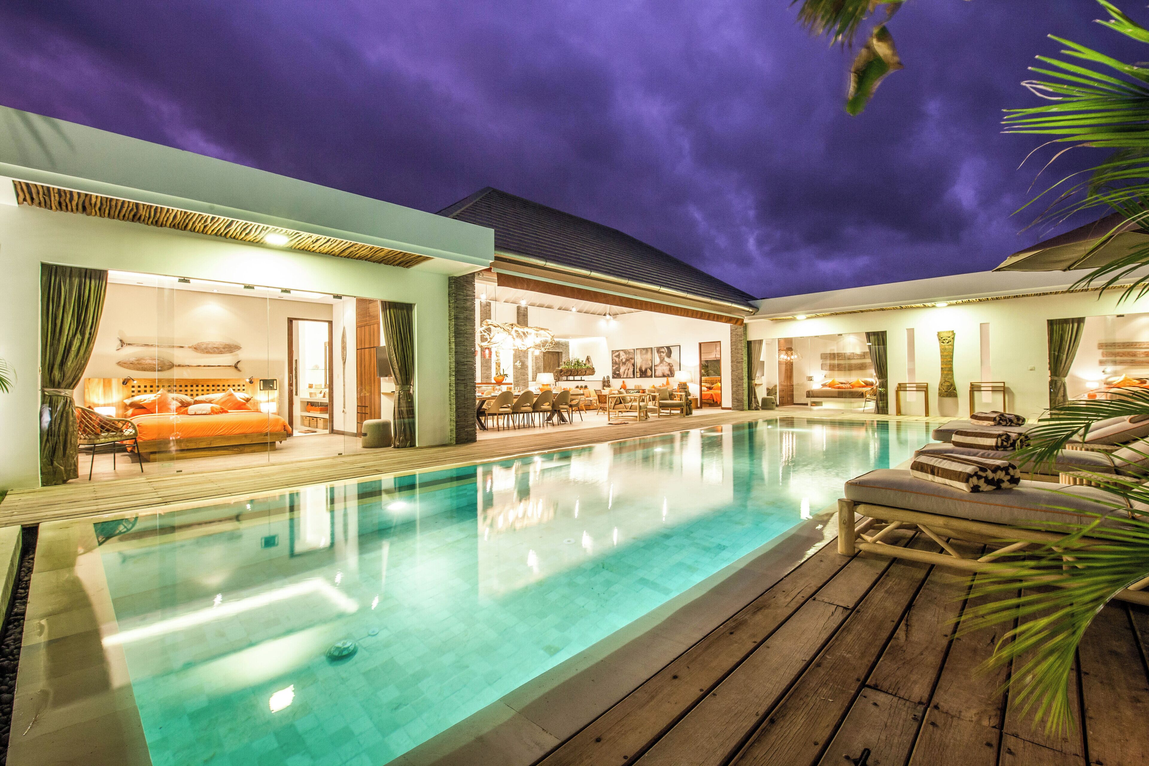 Villa (5 Bedrooms) | Exterior