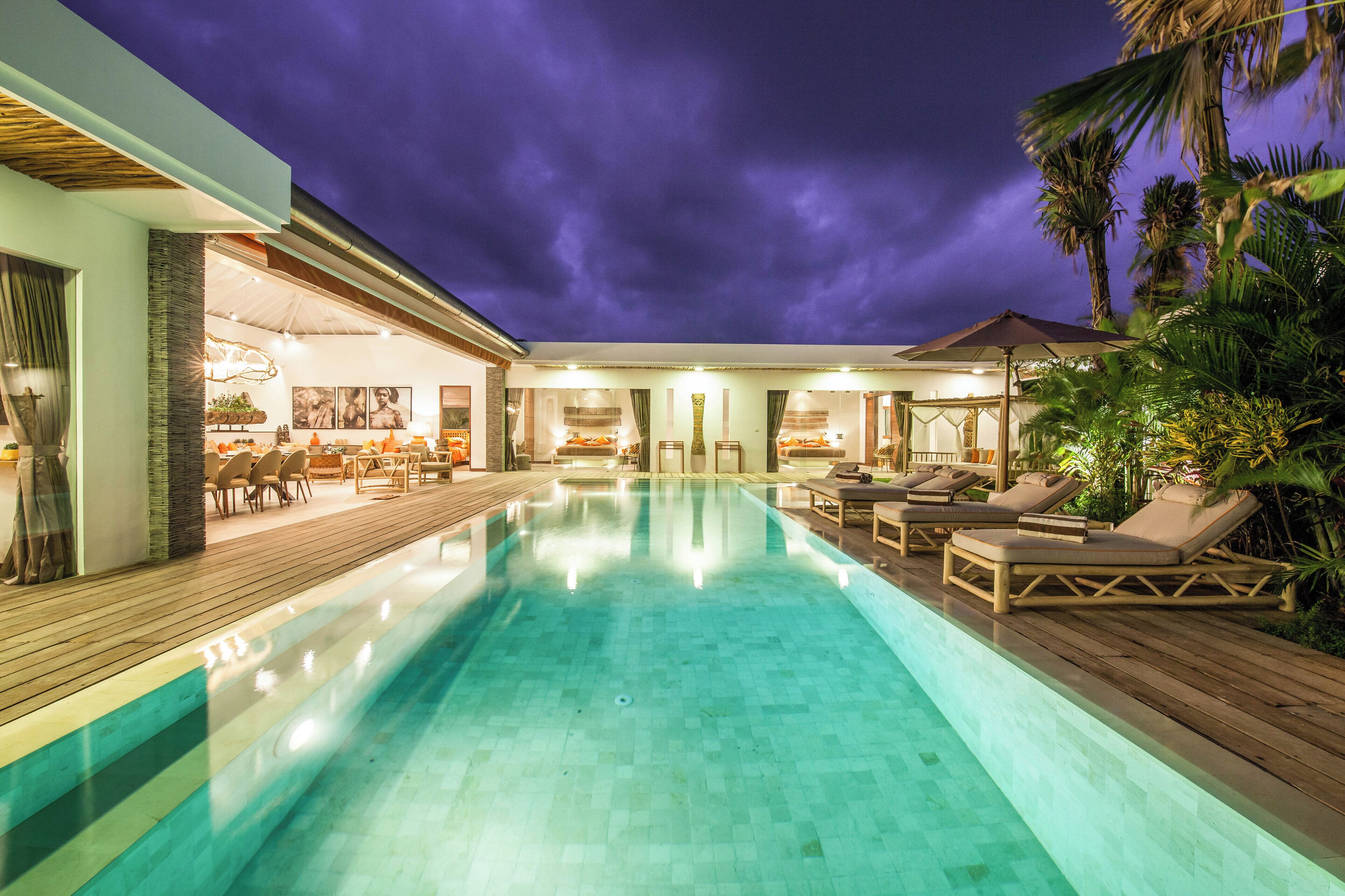 Villa (5 Bedrooms) | Exterior