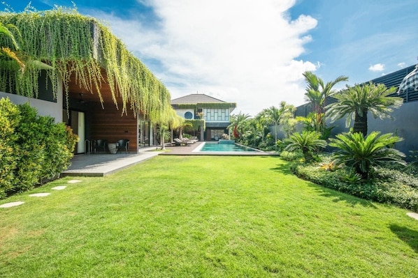 Villa (5 Bedrooms) | Façade de l’hébergement