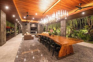 Villa (5 Bedrooms) | Exterieur