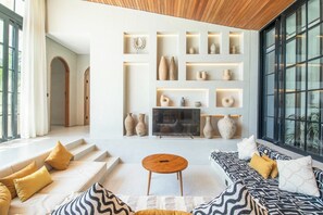 Villa (5 Bedrooms) | Extérieur