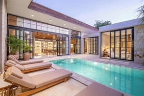 Vila (5 Bedrooms) | Fachada