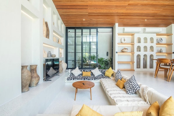 Vila (5 Bedrooms) | Fachada