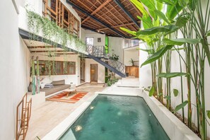 Villa (2 Bedrooms) | Außenbereich