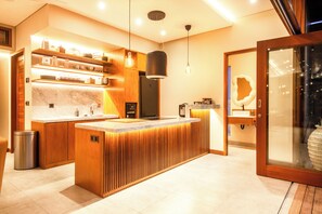 Villa (6 Bedrooms) | Außenbereich