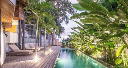 Modern 1-br Loft With Art Deco Style and Shared Po