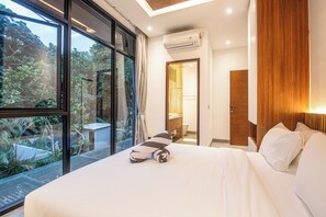 Villa (5 Bedrooms) | Extérieur