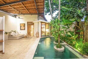 วิลล่า (1 Bedroom) | ด้านหน้าที่พัก