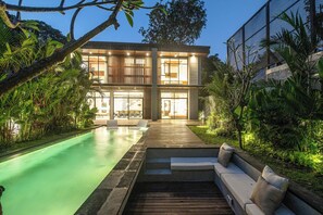 Villa (5 Bedrooms) | Bahagian luar