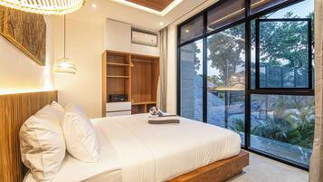 Villa (5 Bedrooms) | Exterior