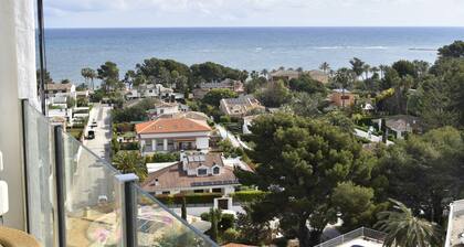 Apartamento con vistas al mar espectacular.