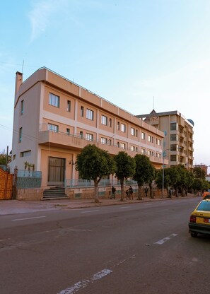 Ngoại thất