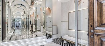 聚光燈精品酒店