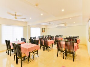 Dining - Townhouse Vembanad Tourist Home (Vaikom)
