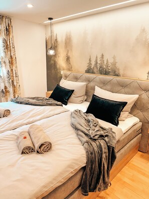 3 Schlafzimmer, Reisekinderbett, kostenloses WLAN, Bettwäsche