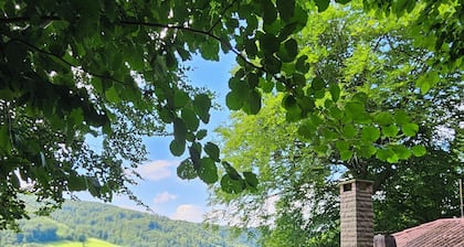 Vacation home Elfenhain: Fantastic view of the Weser & modern furnishings.