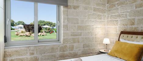 3 soveværelser, pengeskab på værelset, strygejern/strygebræt